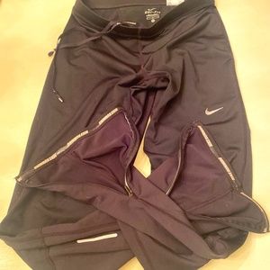 NIke reflective leggin • M